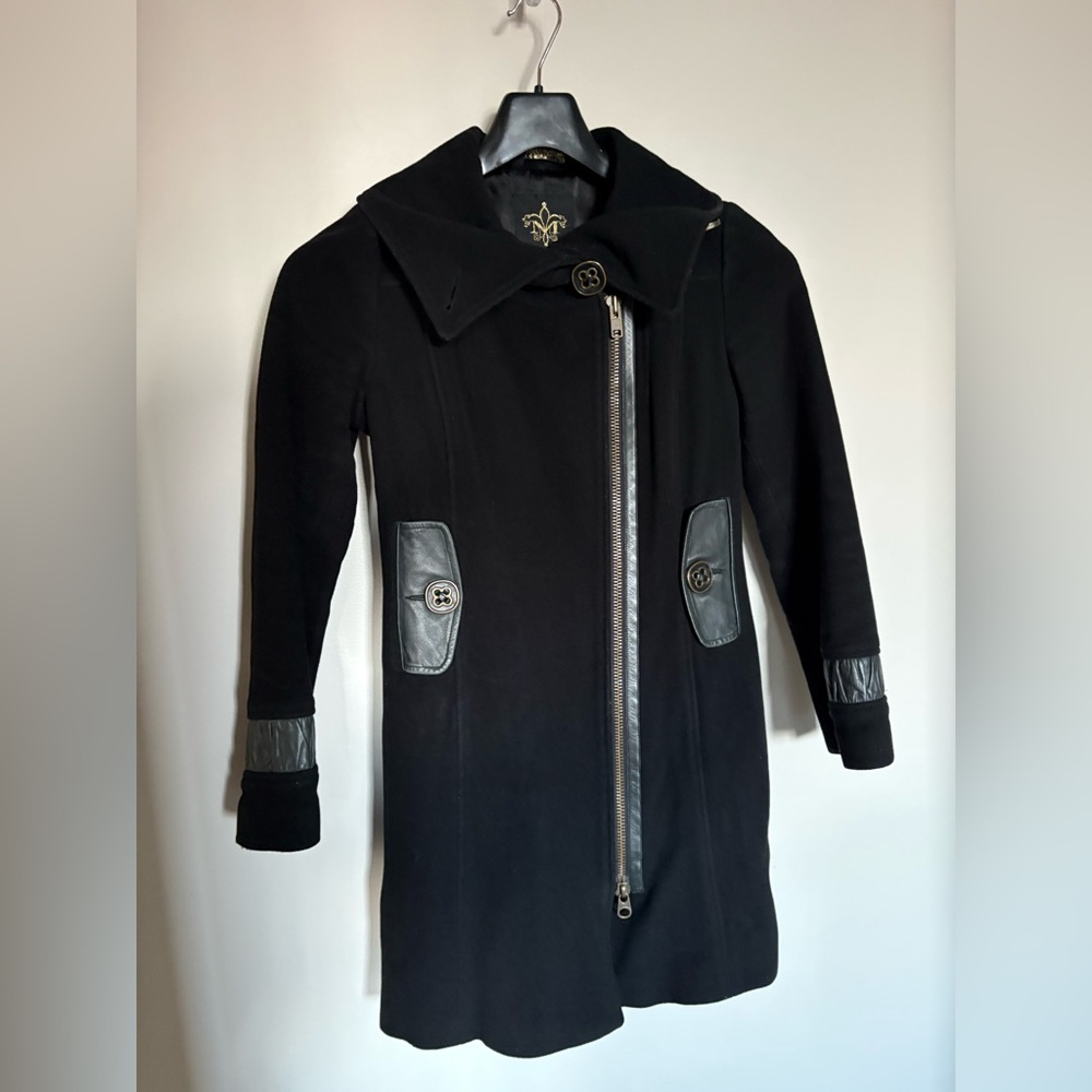 Mackage Black wool and leather Trench Coat with 10% cashmere